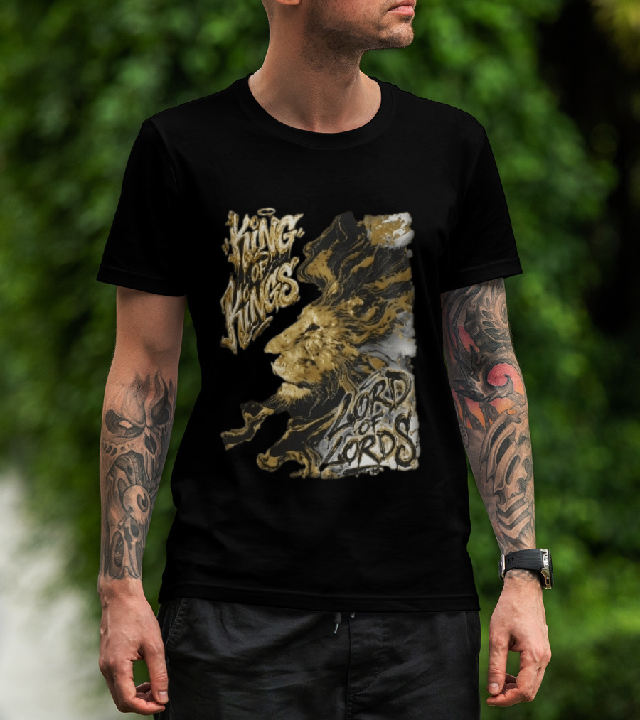 King Of Kings Lord Of Lords Golden Lion Swirling Mane T-Shirt