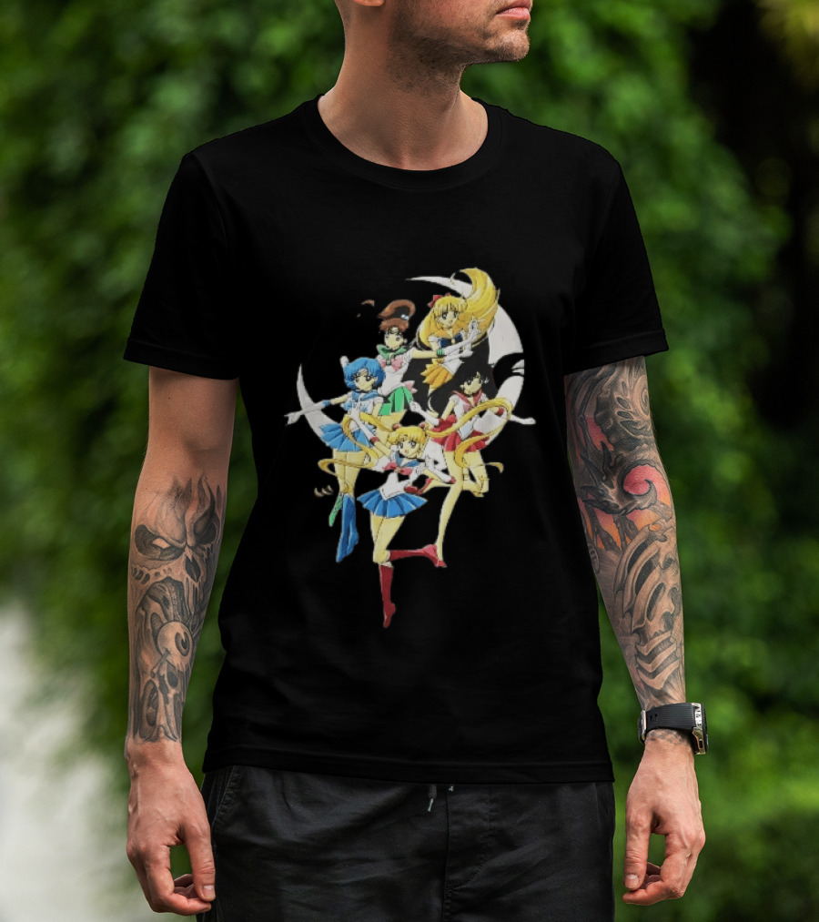 Sailor Moon Crescent Five Guardians Distressed Cartoon T-Shirt