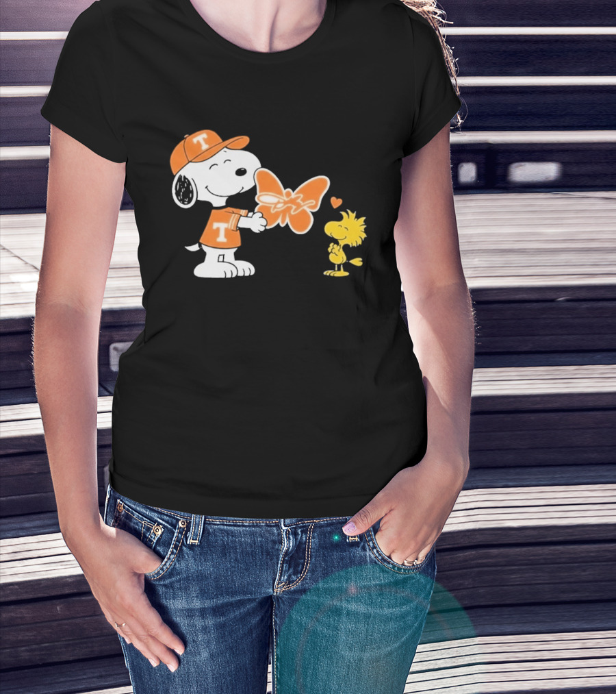 Snoopy Woodstock Tennessee Volunteers Orange Heart Butterfly T-Shirt