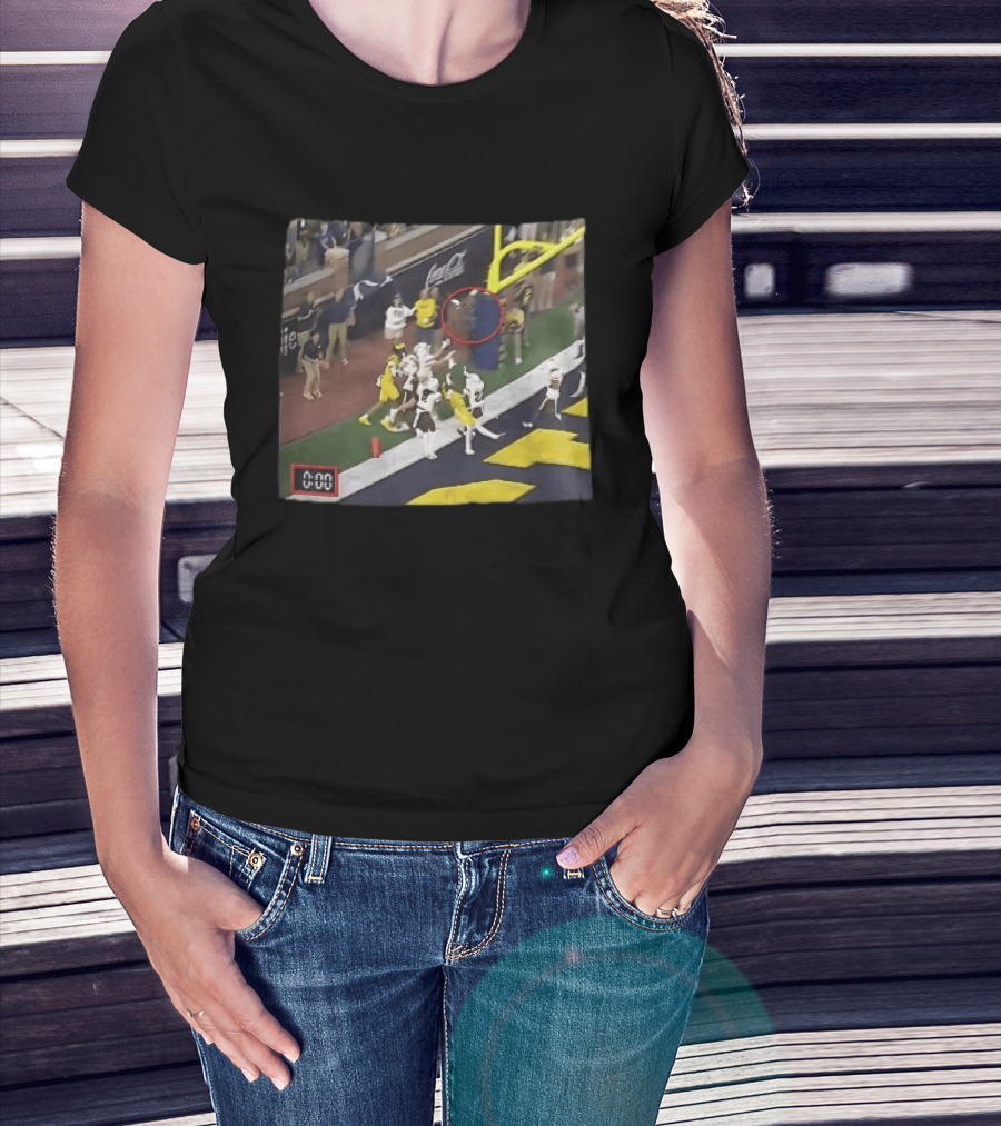 Michigan Wolverines NCAA Football Endzone Goalpost Red Circles 0:00 Photo T-Shirt