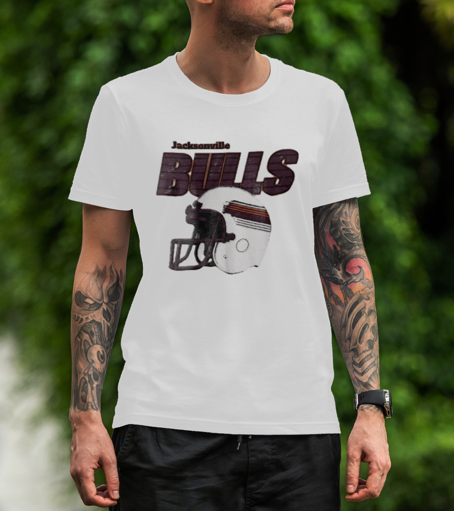 Jacksonville Bulls USFL Distressed Football Helmet T-Shirt