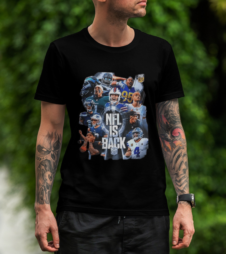 Fox NFL Is Back Vince Lombardi Trophy Football Player Collage T-Shirt