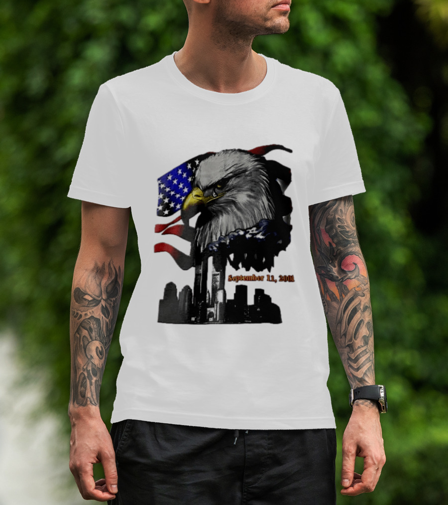 September 11 2001 Twin Towers New York Skyline Crying Bald Eagle American Flag T-Shirt