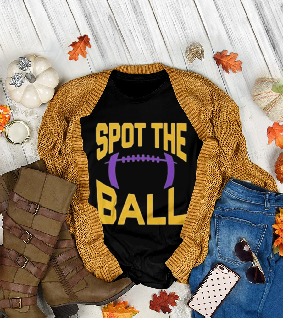 Spot The Ball Football Enthusiast Game Challenge T-Shirt