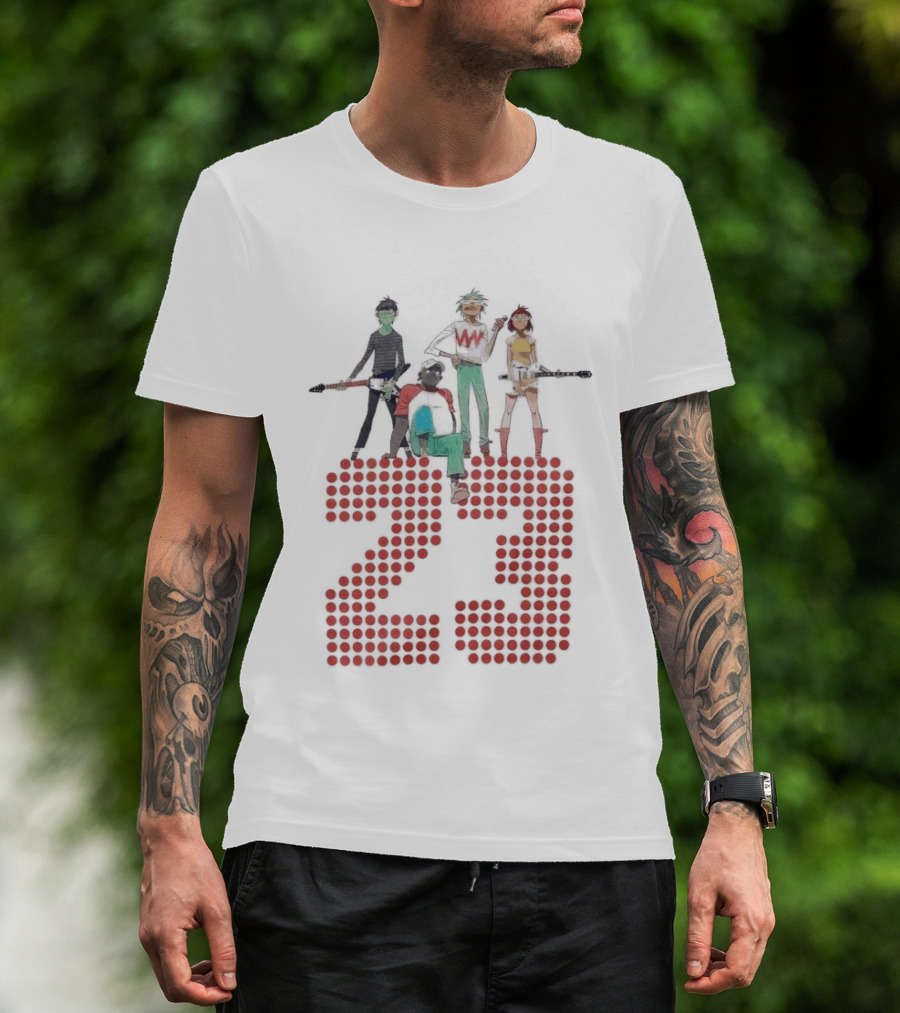 Hot Topic Gorillaz Band 23 Group Red Dots T-Shirt