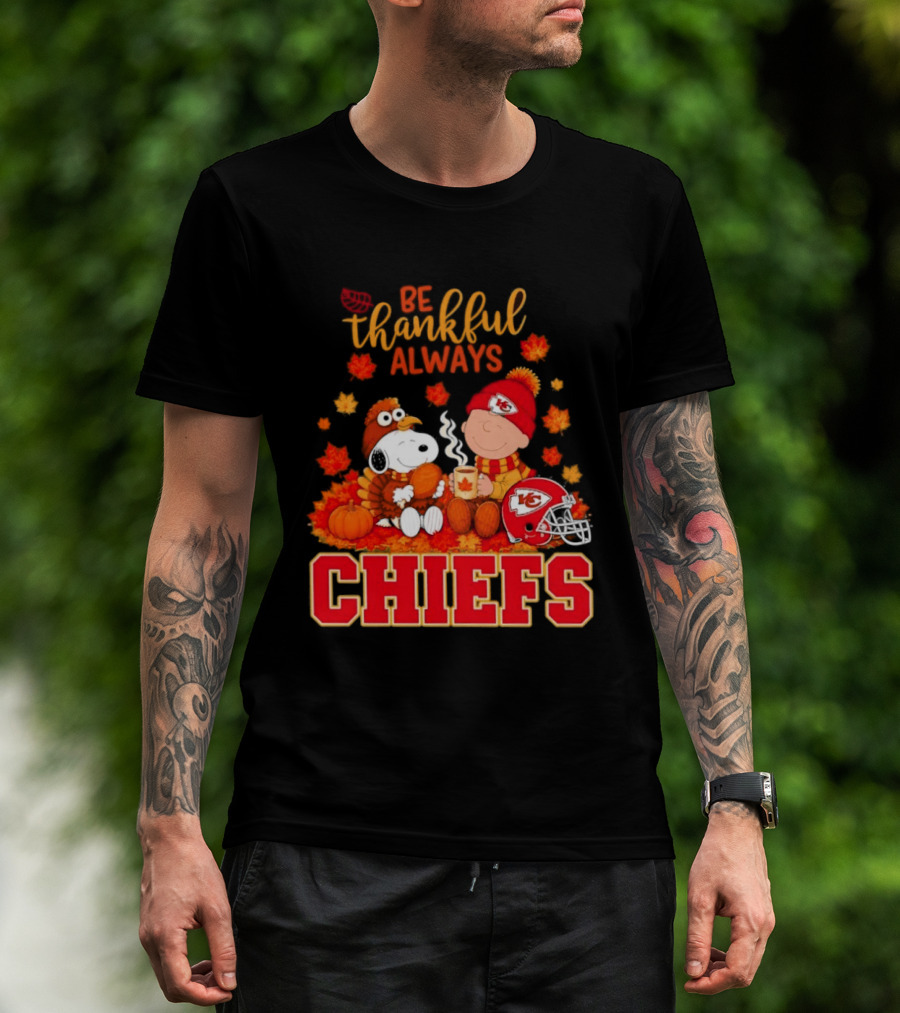 Be Thankful Always Snoopy Charlie Brown Chiefs Fall Leaves T-Shirt