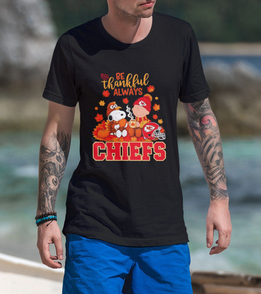 Be Thankful Always Snoopy Charlie Brown Chiefs Fall Leaves T-Shirt