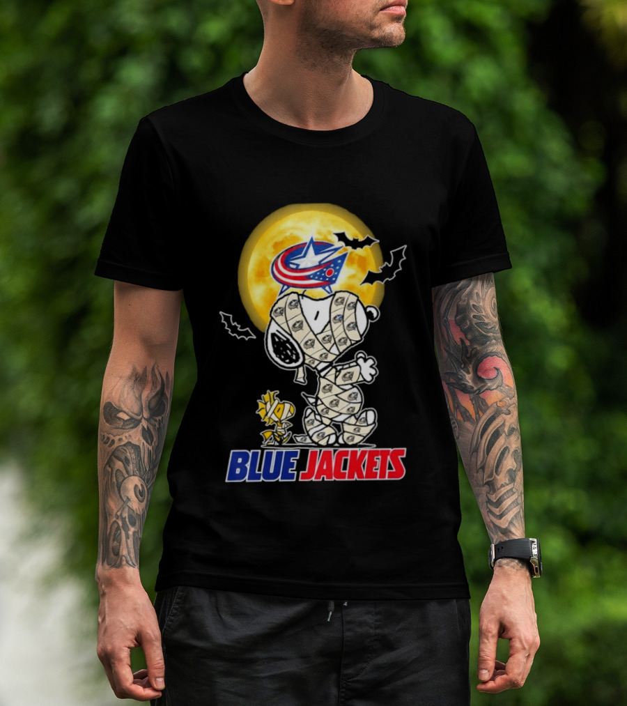 Columbus Blue Jackets Snoopy Woodstock Mummy Halloween Moon T-Shirt
