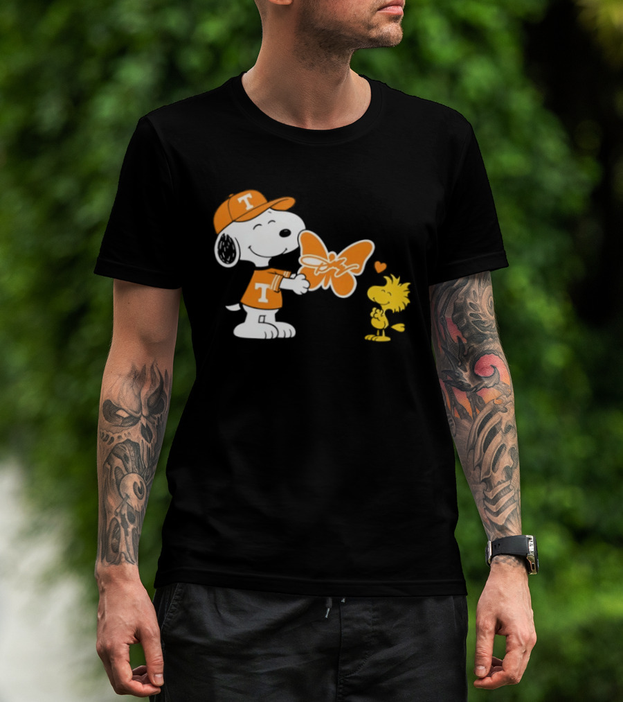 Snoopy Tennessee Volunteers Dolly Parton Woodstock Butterfly T-Shirt
