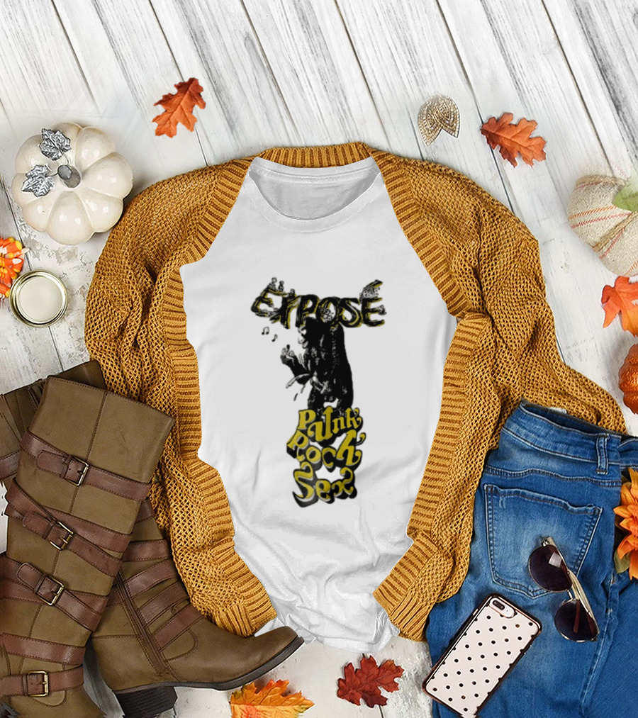 Expose King Kong Punk Rock Sex Gorilla Holding Woman T-Shirt