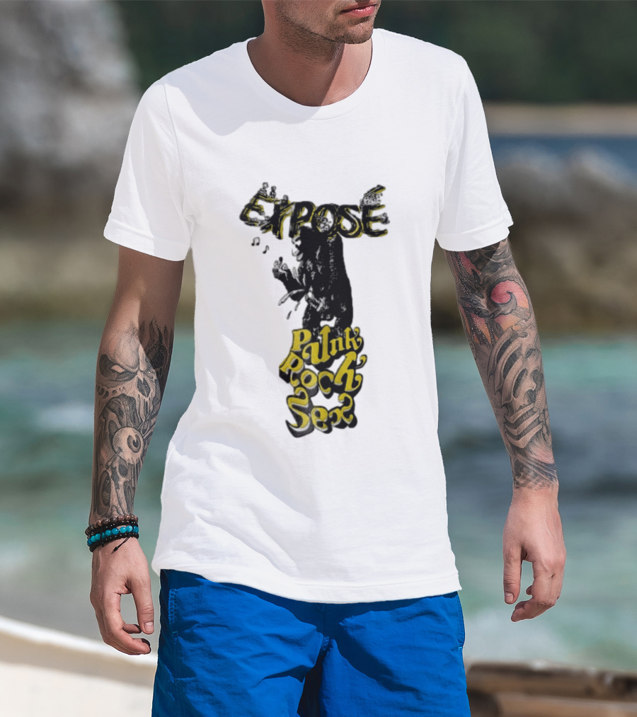Expose King Kong Punk Rock Sex Gorilla Holding Woman T-Shirt