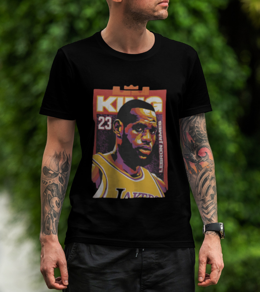 Los Angeles Lakers King 23 LeBron James NBA Pop Vector T-Shirt