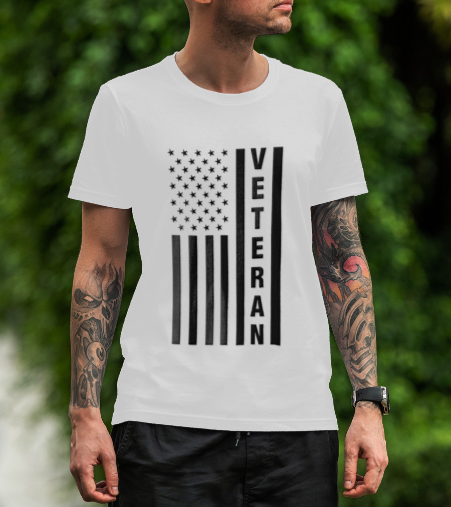 Veteran Vertical Monochrome US Flag Black Stars Stripes T-Shirt