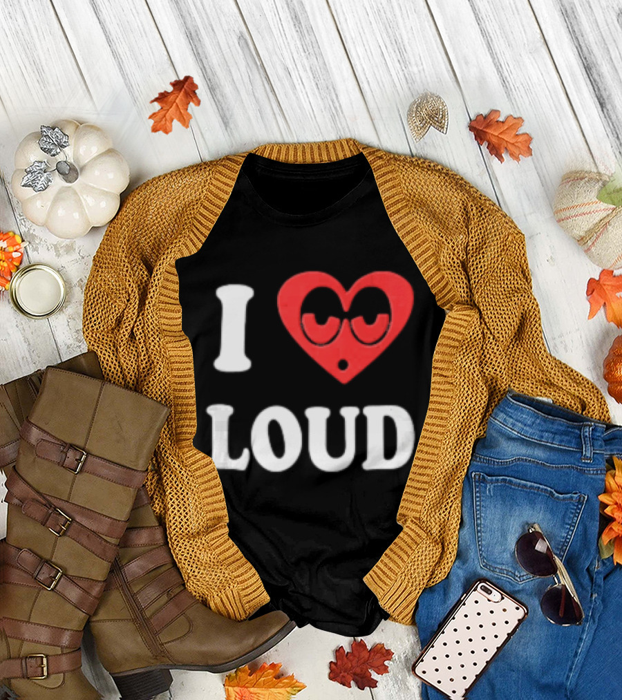 I Love Loud Red Heart Droopy Eyes Cartoon T-Shirt
