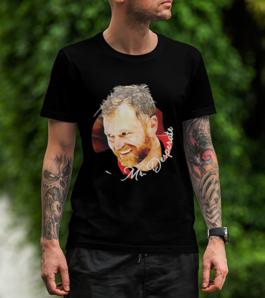 Mr Desperate Smiling Bearded Man Circular Photo T-Shirt