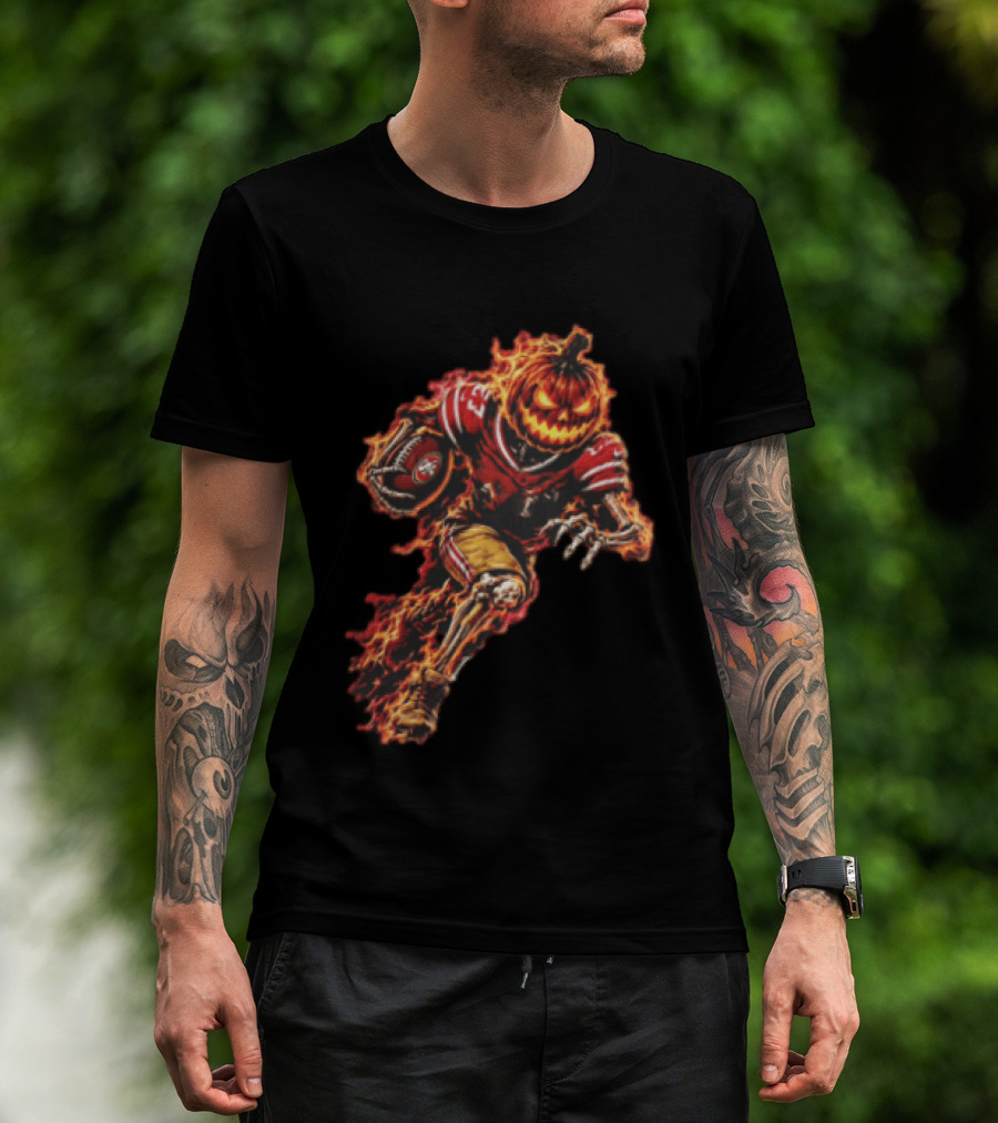 San Francisco 49ers Halloween Fiery Pumpkin Head Skeleton Football Player T-Shirt