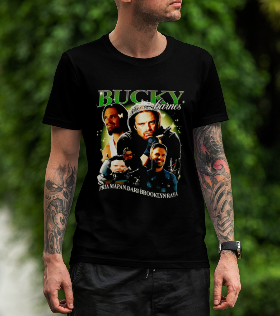 Bucky Barnes Sebastian Stan Pria Mapan Dari Brooklyn Raya Multiple Photos Crown Marvel T-Shirt