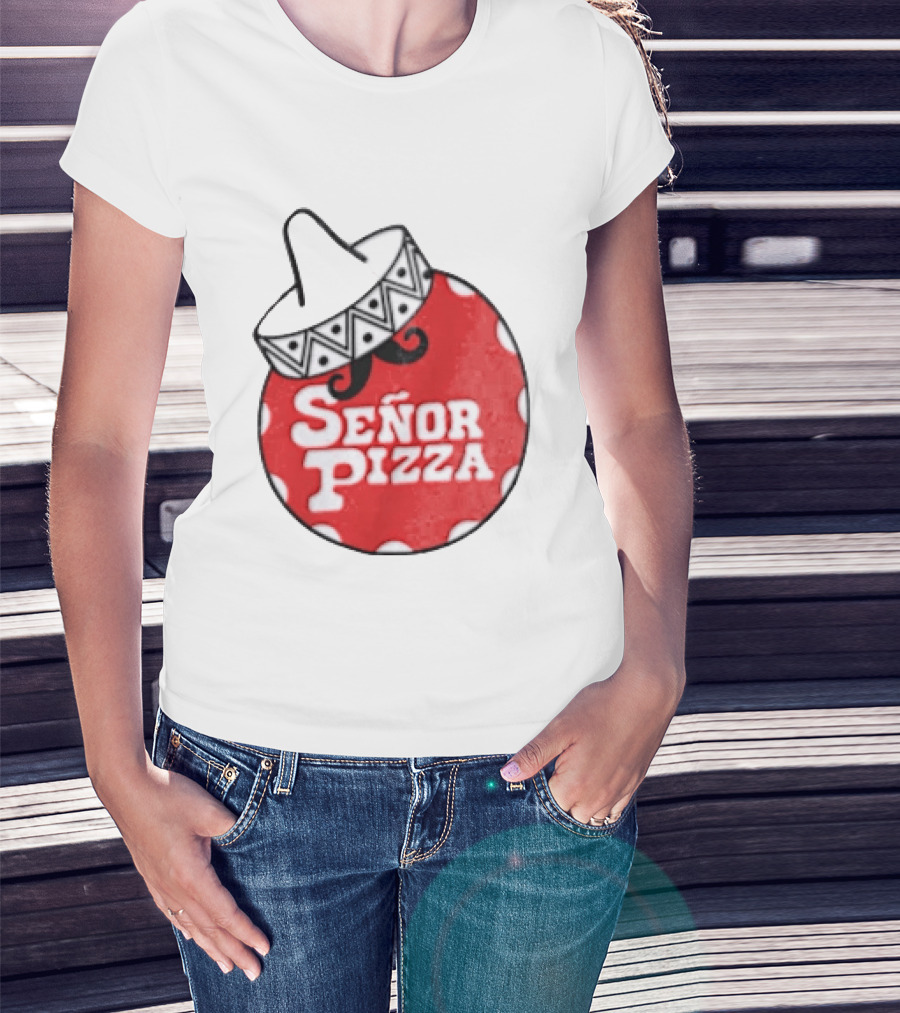 Señor Pizza Red Apron With Mustache And Patterned Collar T-Shirt