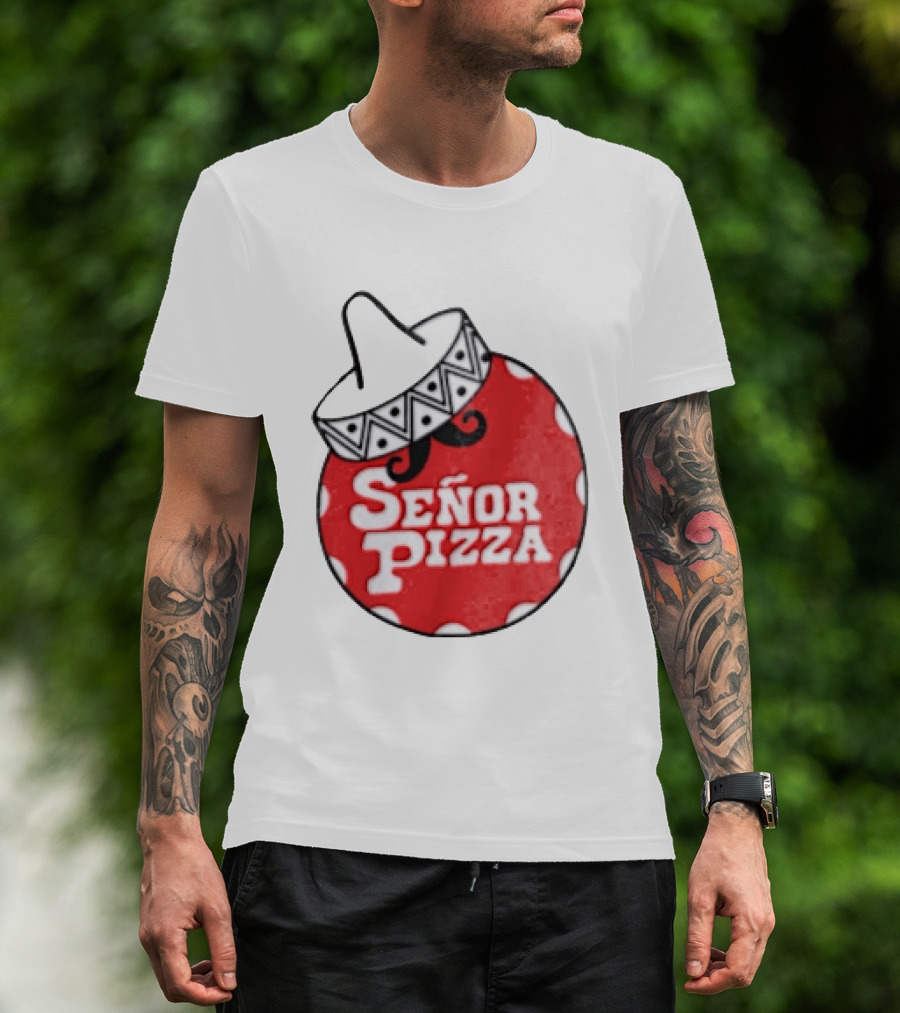Señor Pizza Red Apron With Mustache And Patterned Collar T-Shirt