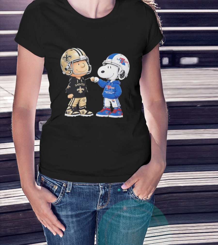 Charlie Brown Saints And Snoopy Louisiana Tech Bulldogs Team Helmet Fist Bump T-Shirt