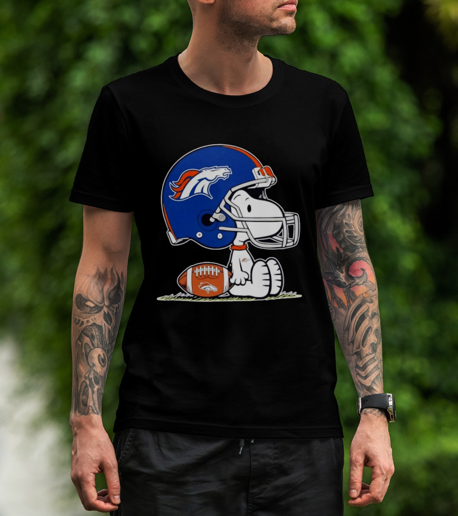 Peanuts Snoopy Denver Broncos Helmet Fan Favorite T-Shirt