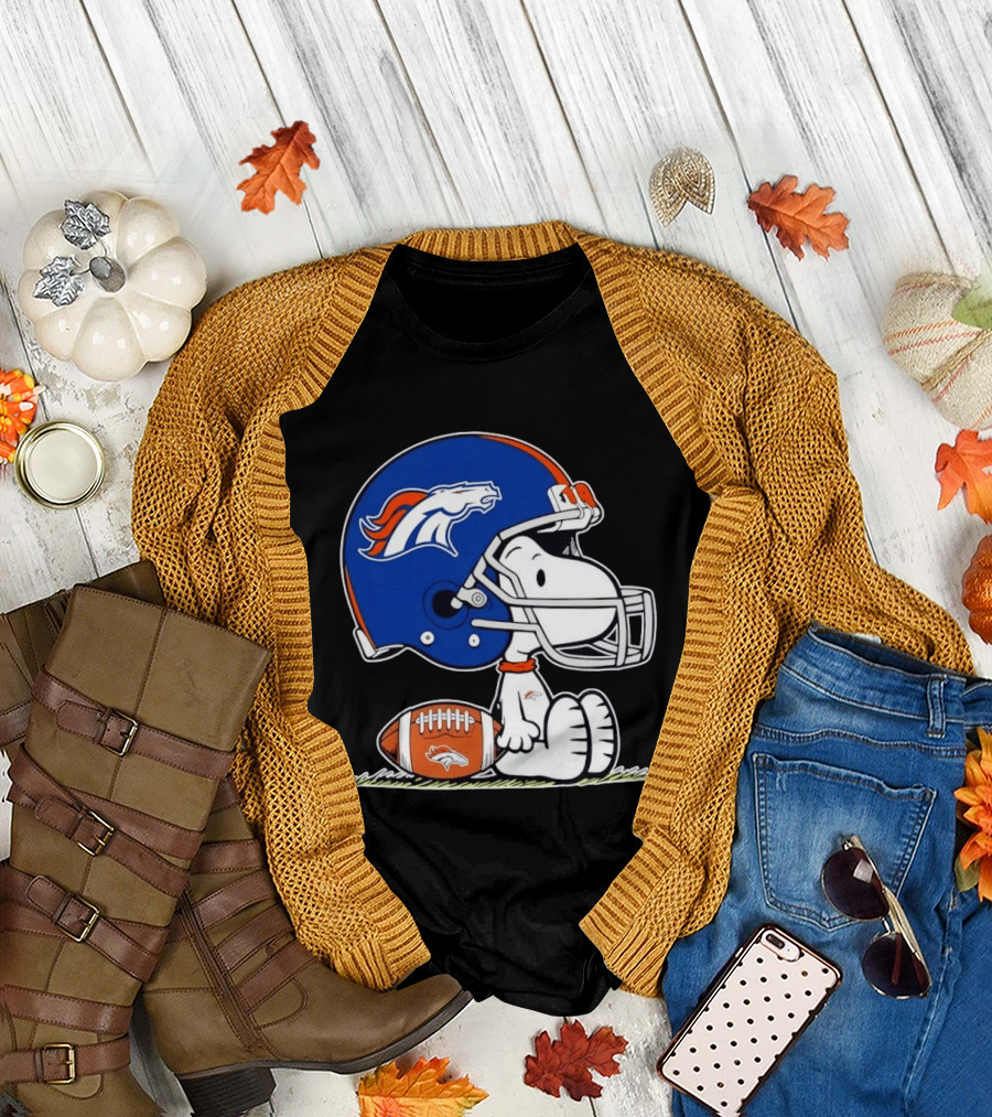 Peanuts Snoopy Denver Broncos Helmet Fan Favorite T-Shirt