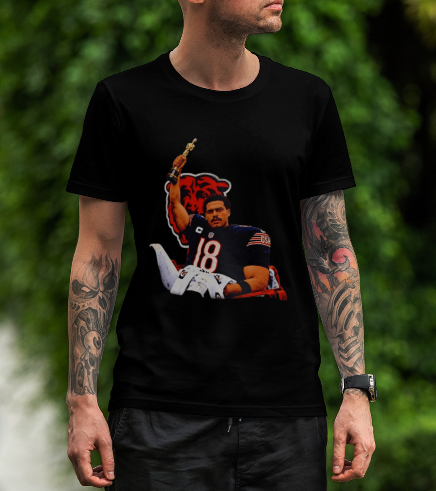 Caleb Williams Chicago Bears Oscar Meme Insight With Iconic Pose And Team Concept T-Shirt