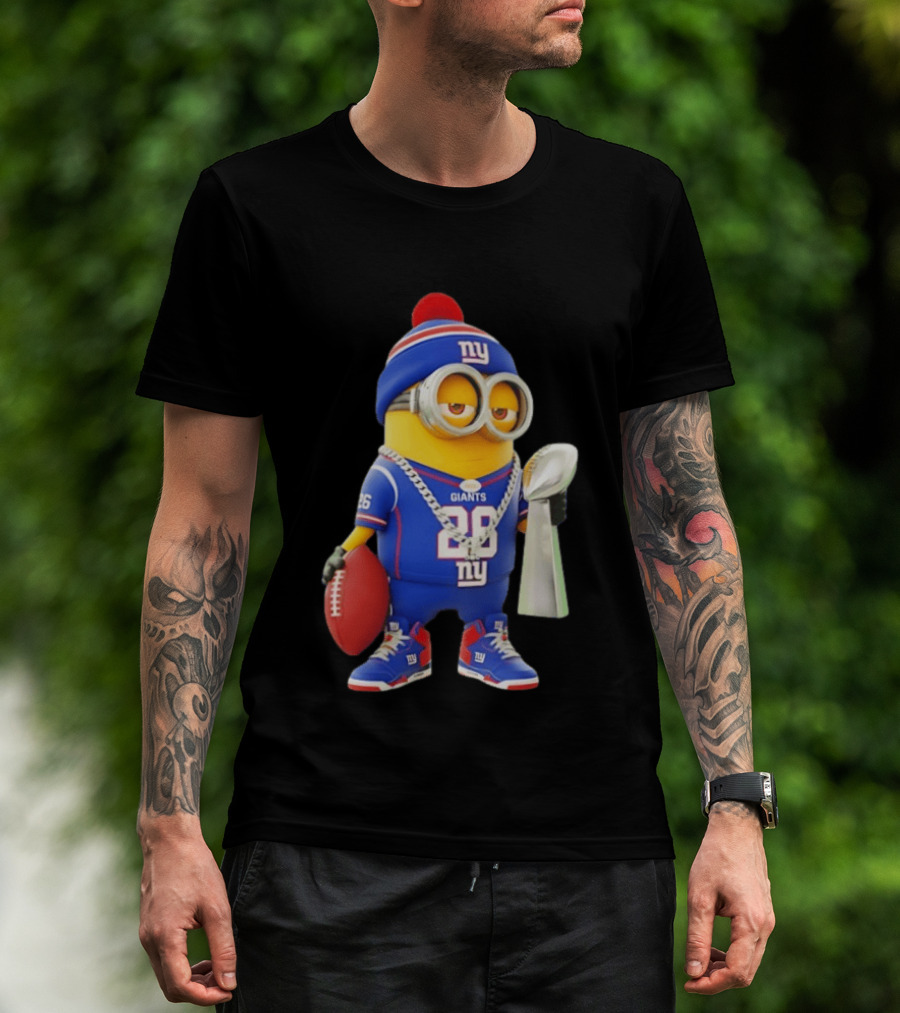 Minion In New York Giants Jersey With Football Trophy And Beanie T-Shirt