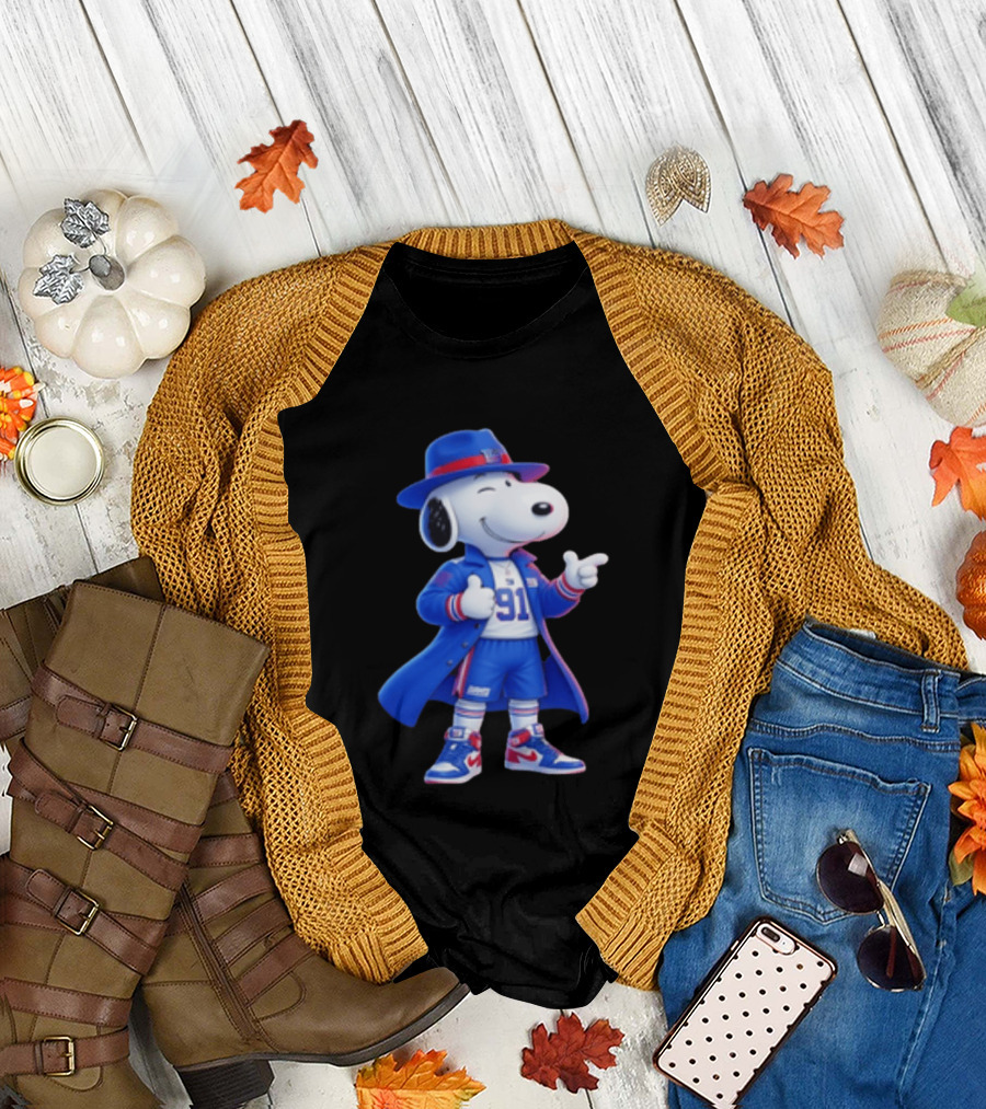 Snoopy New York Giants Football Player Cartoon Blue Coat And Hat T-Shirt