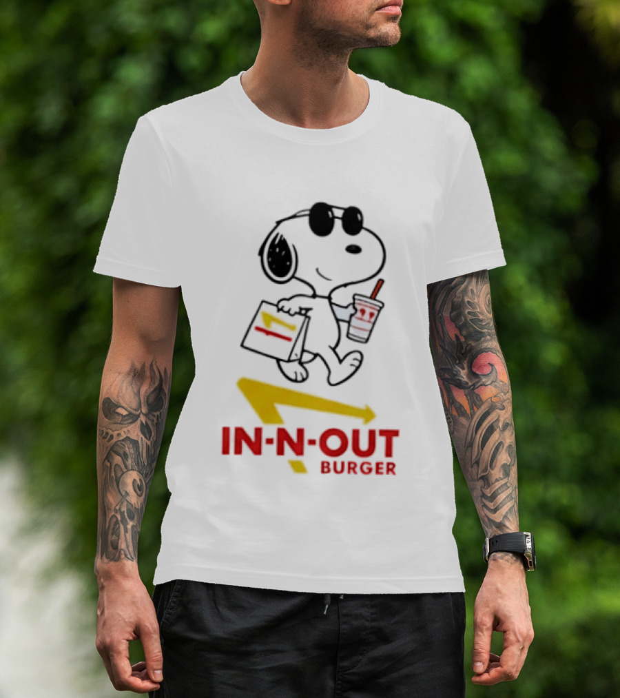 Snoopy With In N Out Burger Bag And Drink Peanuts Fast Food T-Shirt