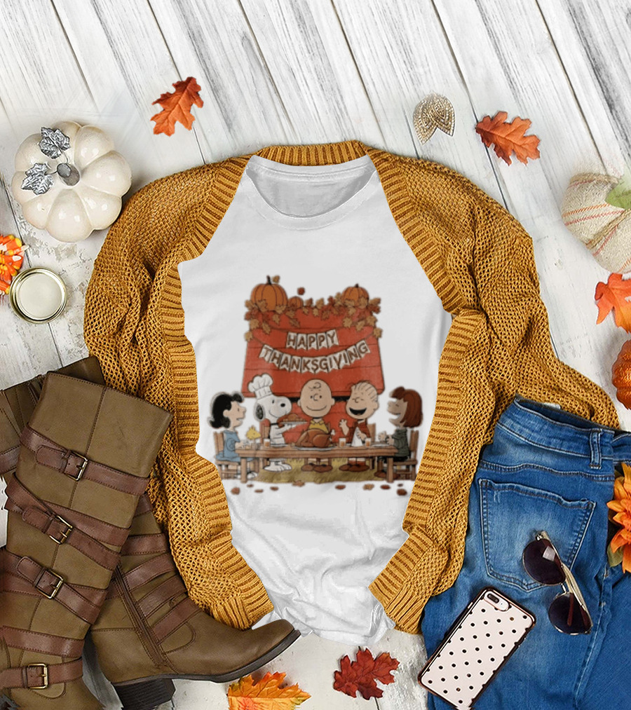 Peanuts Charlie Brown Snoopy Woodstock Lucy Linus Happy Thanksgiving Holiday Celebration T-Shirt