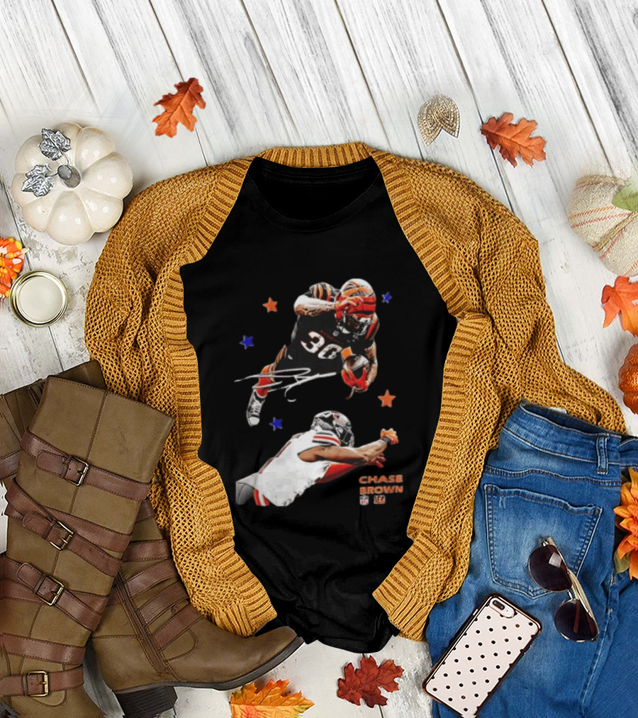 Cincinnati Bengals Chase Brown 30 Running Football Player With Stars T-Shirt