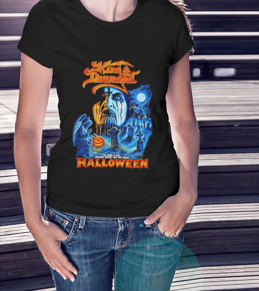 King Diamond The Moon Is Full Another Perfect Day Has Begun Halloween T-Shirt