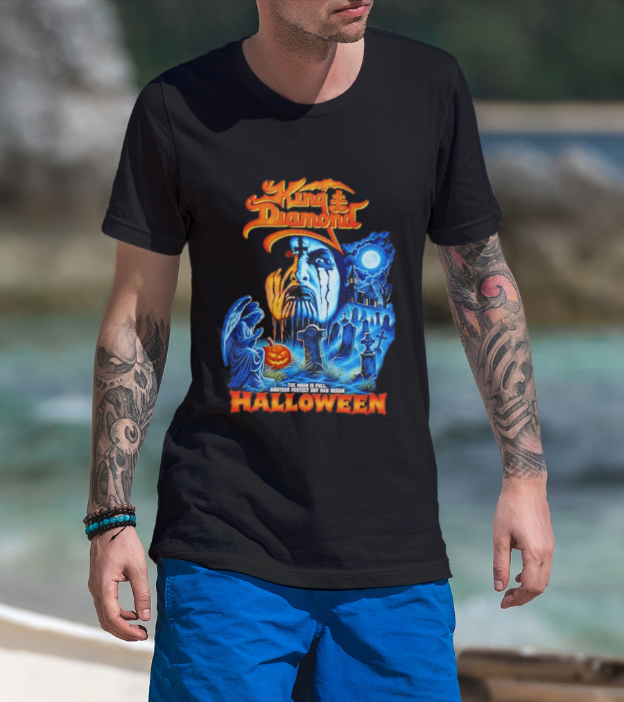 King Diamond The Moon Is Full Another Perfect Day Has Begun Halloween T-Shirt