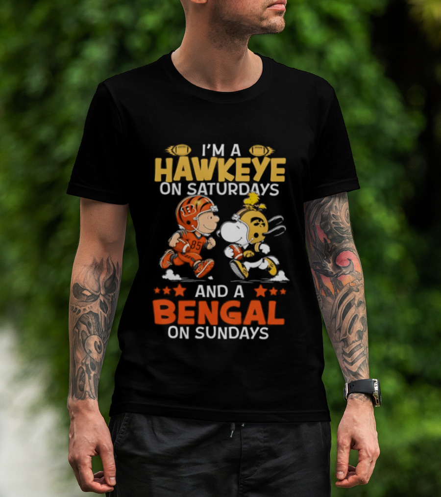 Iowa Hawkeyes Saturdays And Cincinnati Bengals Sundays Snoopy Charlie Brown T-Shirt