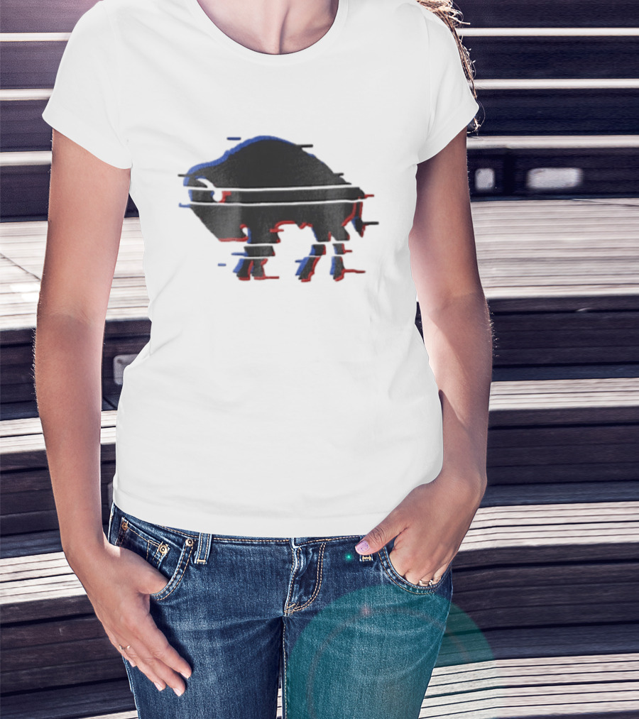 Buffalo Glitch Effect Blue Red Overlay Optical Illusion T-Shirt