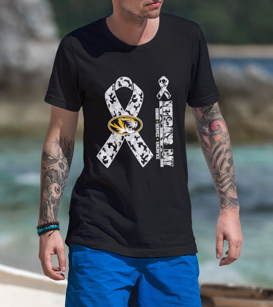 Missouri Tigers Veterans Day 2026 Honor Service Sacrifice Ribbon Camo T-Shirt