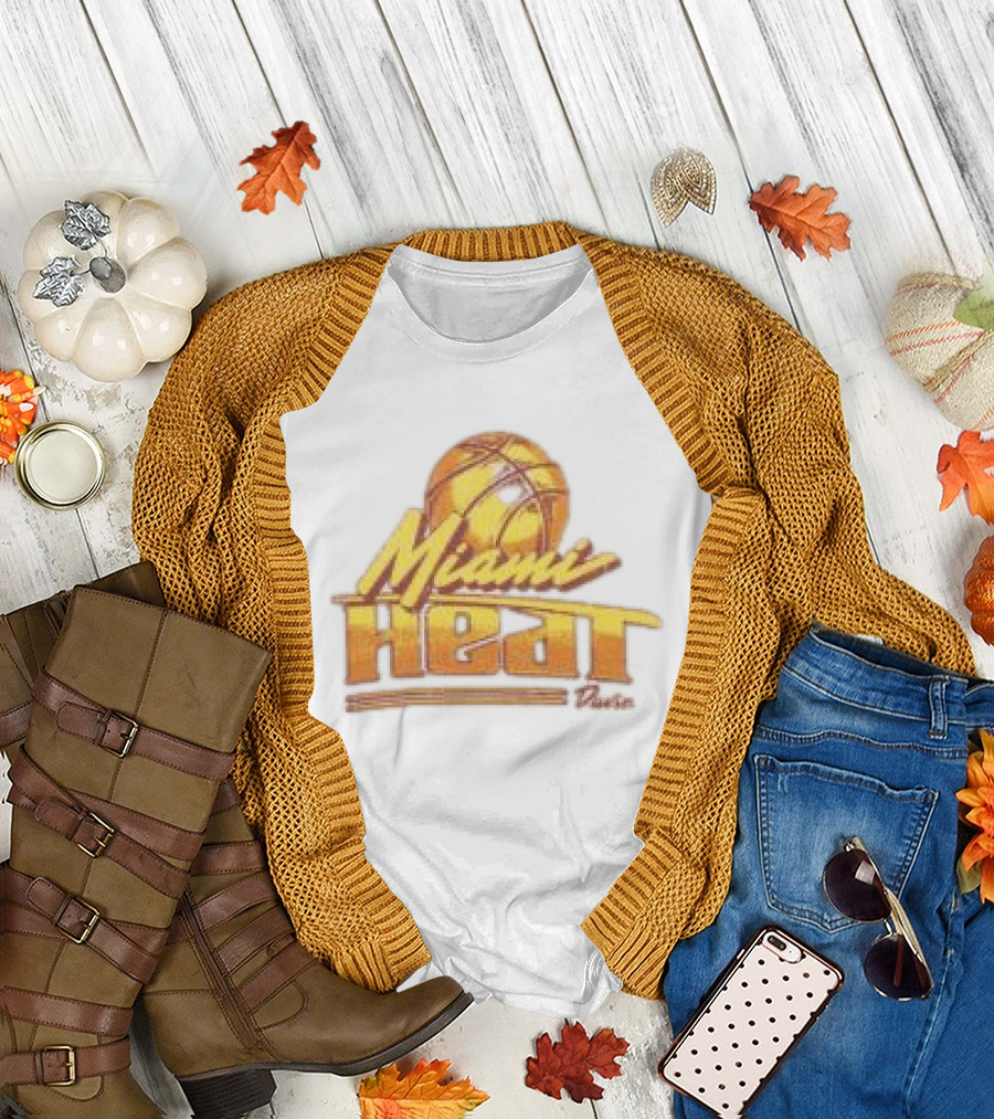 Miami Heat Store Court Culture X Duvin Sundown Vintage Basketball T-Shirt