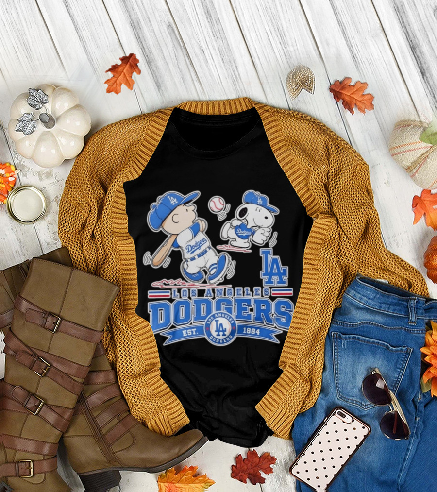 Peanuts Charlie Brown Snoopy Los Angeles Dodgers Baseball Est 1884 T-Shirt