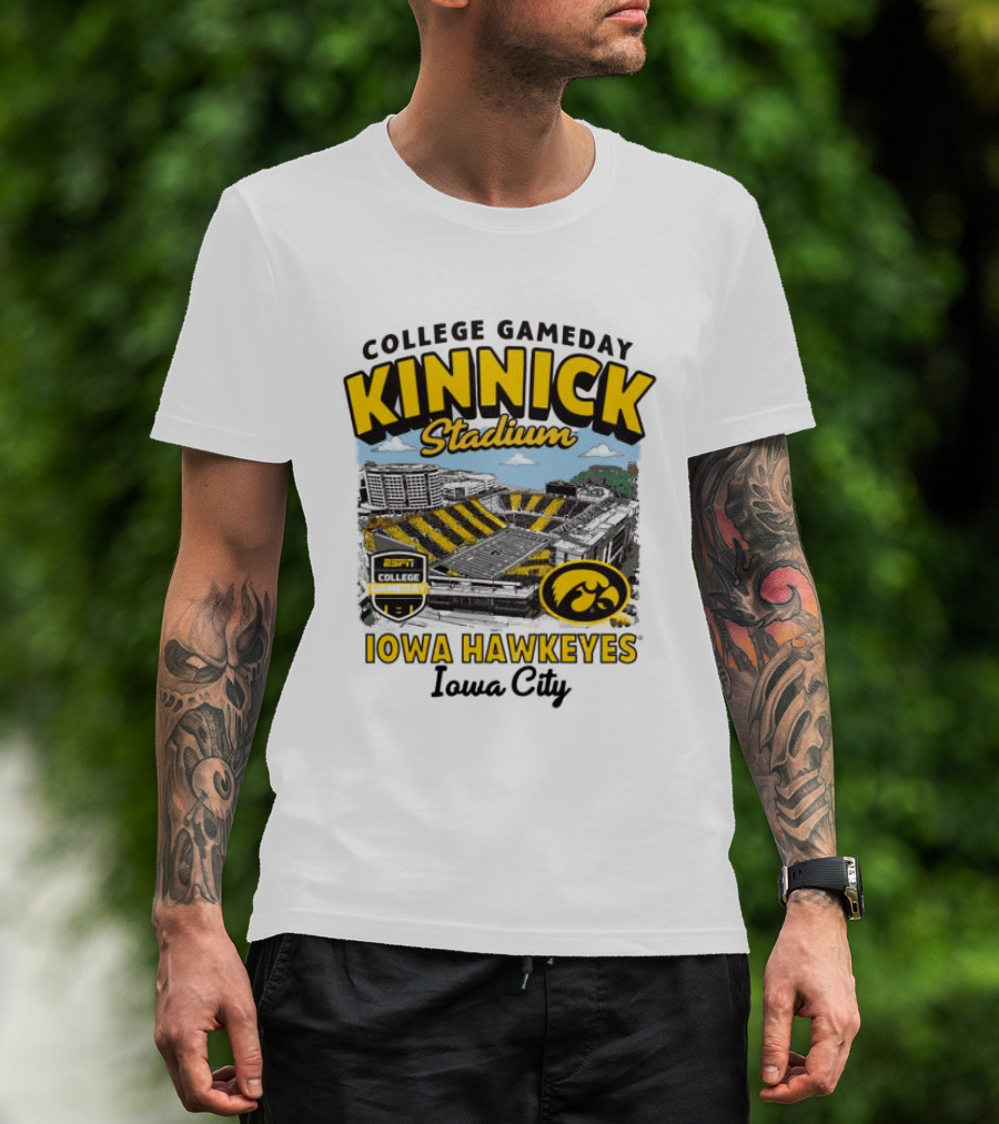 College Gameday Kinnick Stadium Iowa Hawkeyes Iowa City T-Shirt