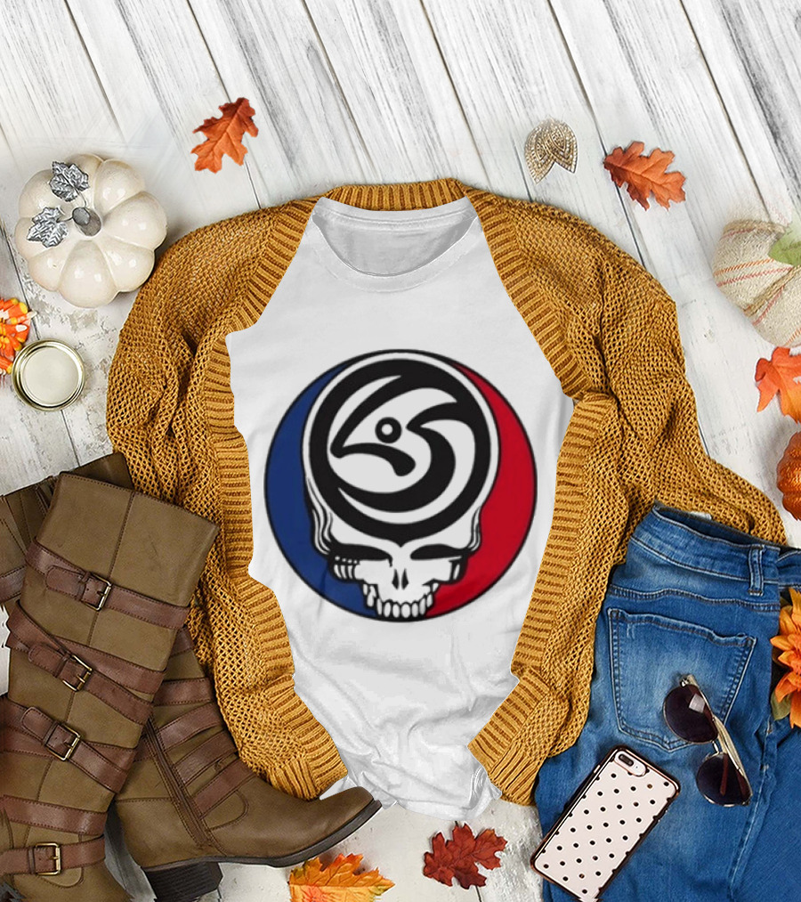 Leftover Salmon Grateful Dead Steal Your Face Salmon Garcia's Chicago March 6 8 2026 T-Shirt