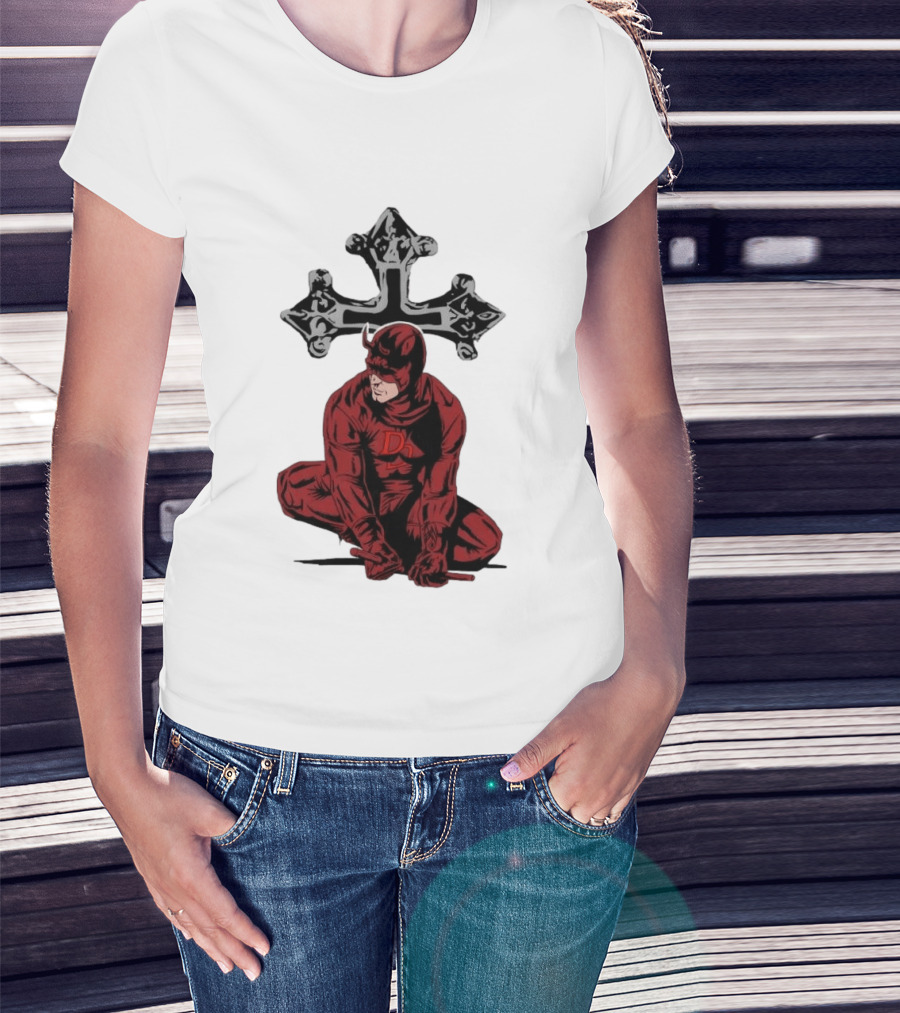 Daredevil Crouching Matt Murdock With Cross Marvel T-Shirt