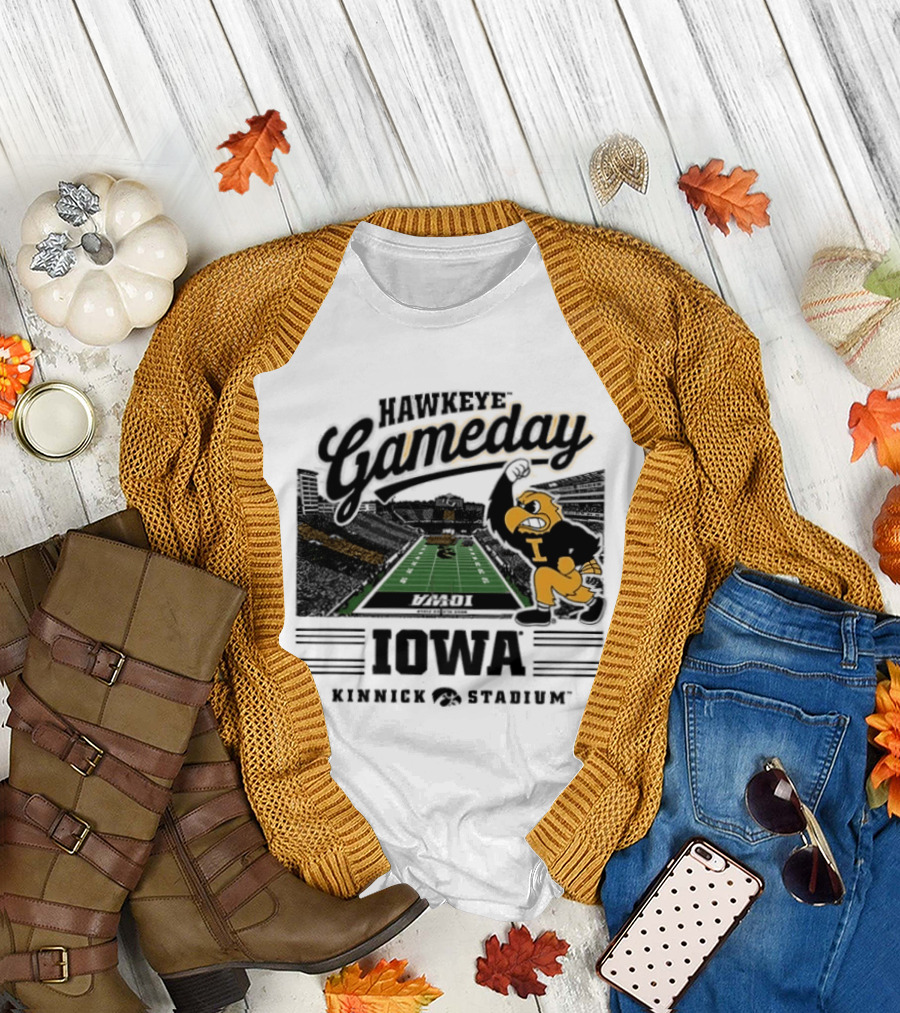 Iowa Hawkeyes Vs Ohio State Buckeyes Gameday 2026 Kinnick Stadium T-Shirt