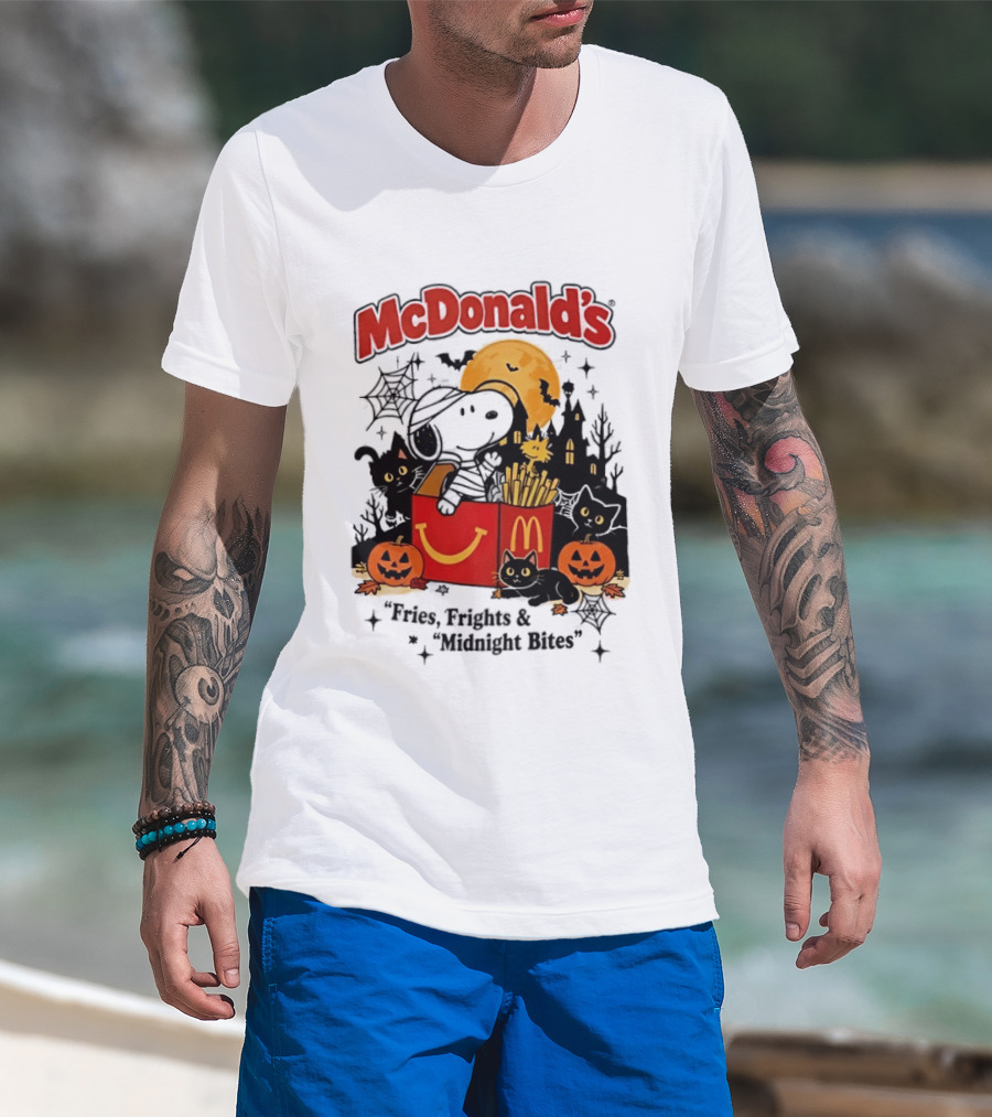 Snoopy McDonald's Halloween Fires Frights Midnight Bites Pumpkin Black Cat Moon T-Shirt
