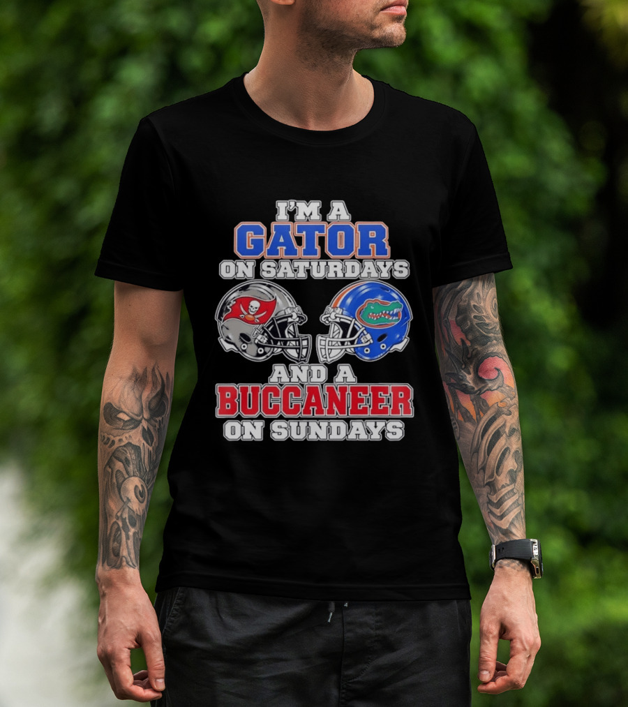 I'm A Gator On Saturdays And A Buccaneer On Sundays Football Helmets T-Shirt