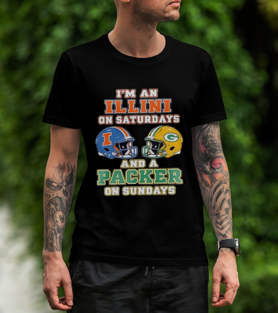 I'm An Illini On Saturdays And A Packers Fan On Sundays Football Helmets T-Shirt