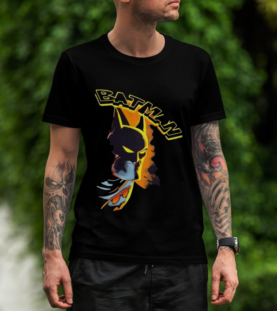 Batman DC Comics Superhero Dark Knight Iconic Mask T-Shirt