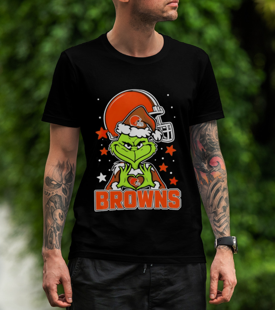 Grinch Heart Love Cleveland Browns Christmas Football T-Shirt