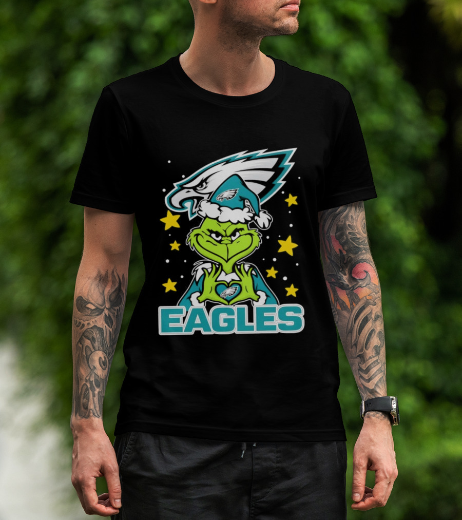 Philadelphia Eagles Christmas Grinch Heart Love T-Shirt
