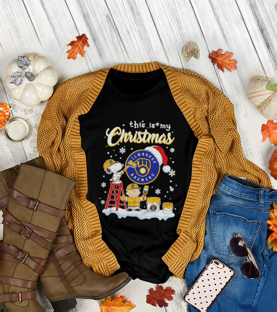 Milwaukee Brewers Snoopy Woodstock Charlie Brown Christmas 2026 T-Shirt
